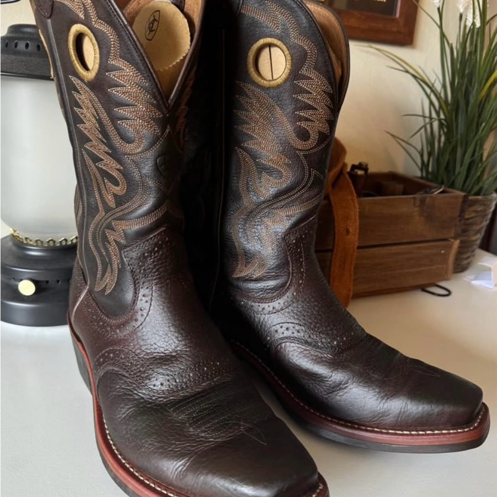 Ariat Heritage Roughstock Western Cowboy Boots
